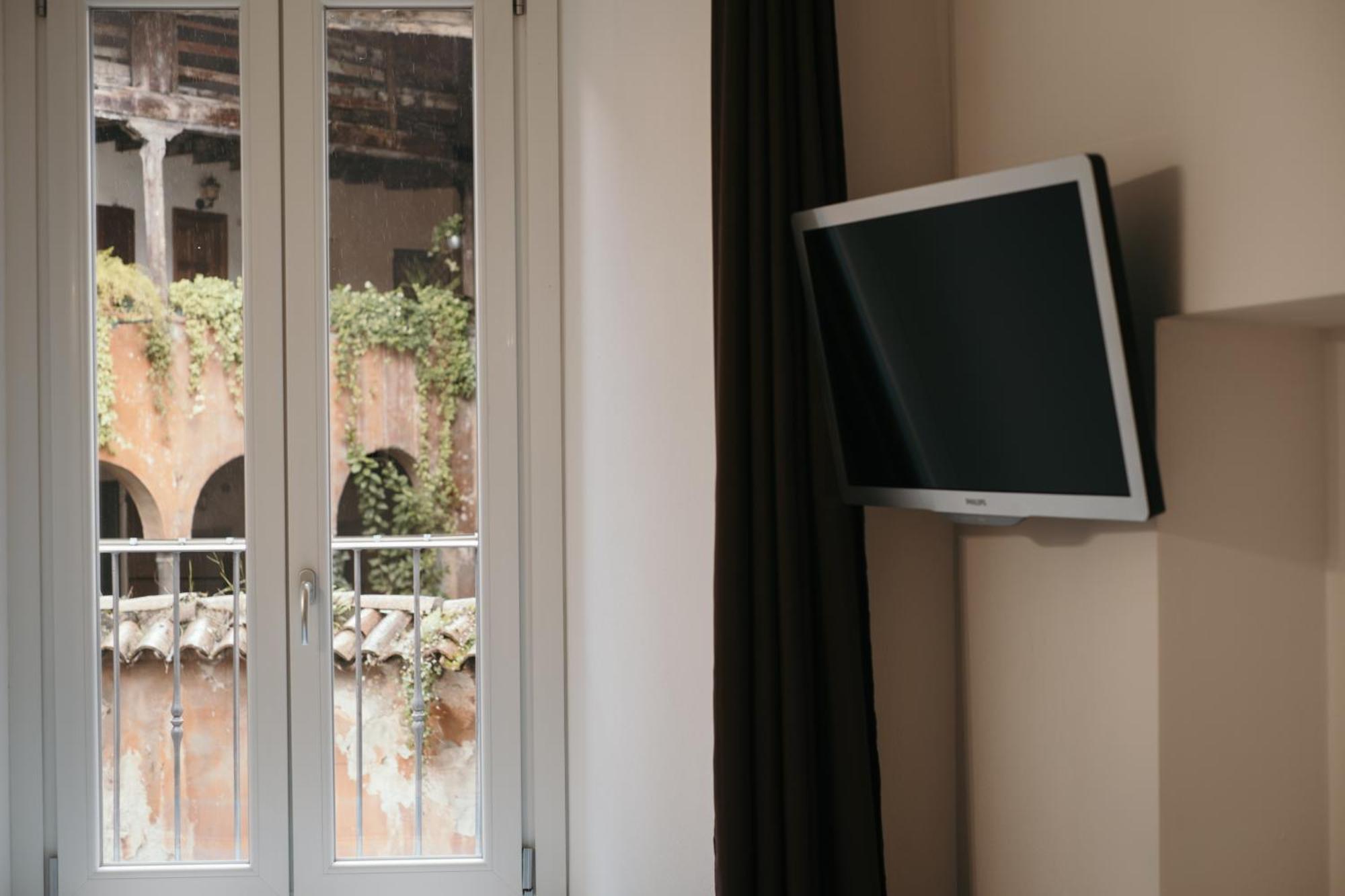 Charme Nel Borgo Di Bienno Di Design, Natura & Relax Exteriér fotografie